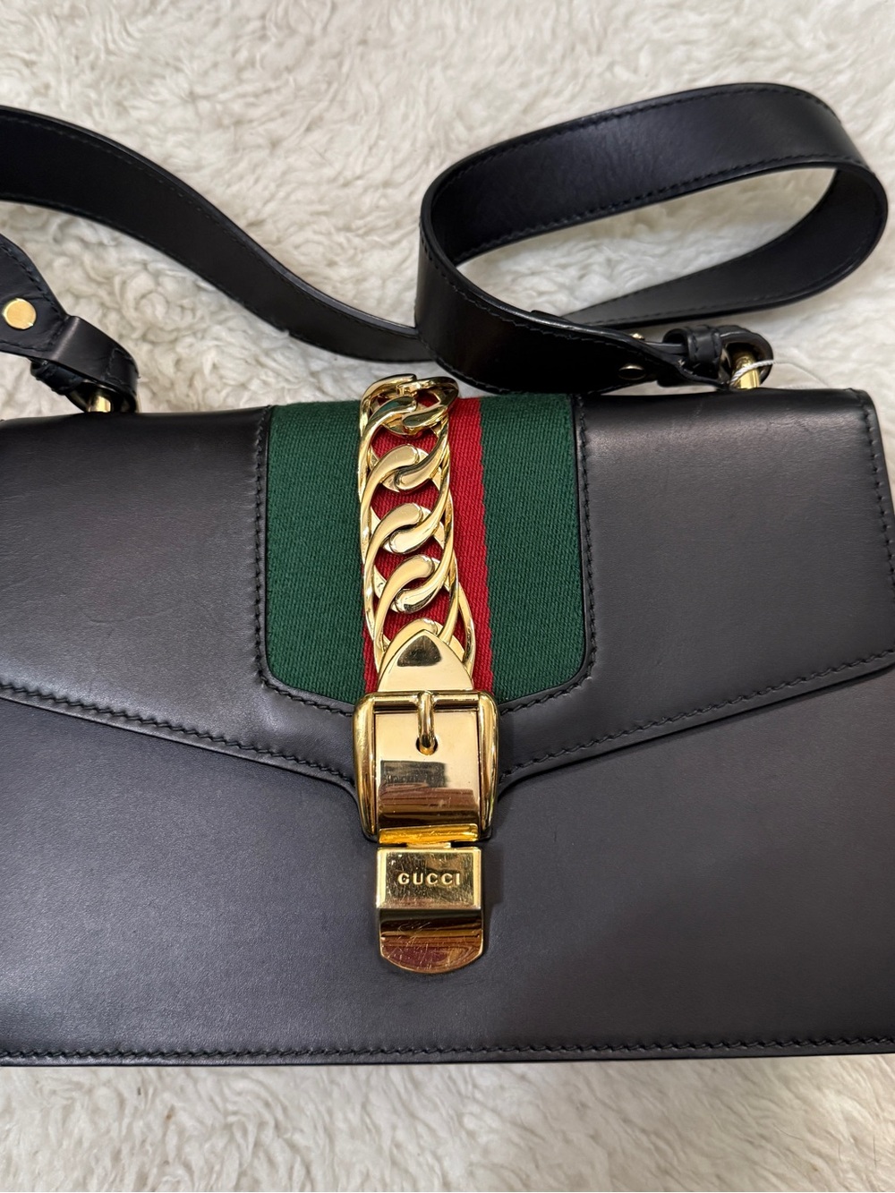 Gucci Sylvie Black Leather Shoulder Bag with Gold Chain